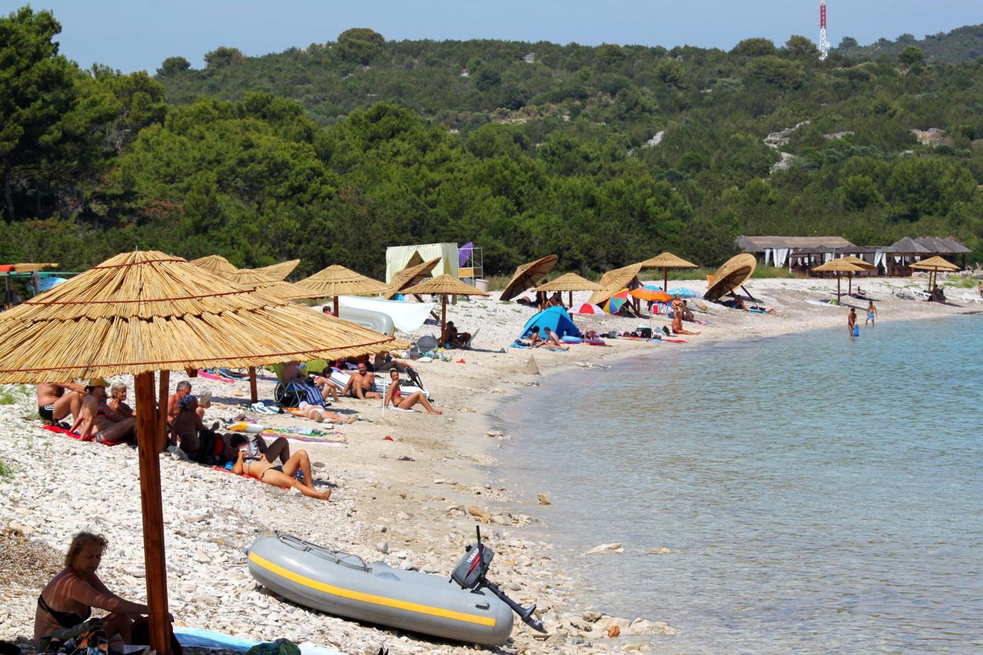 Apartments With A Parking Space Sali, Dugi Otok - 8136 Dış mekan fotoğraf