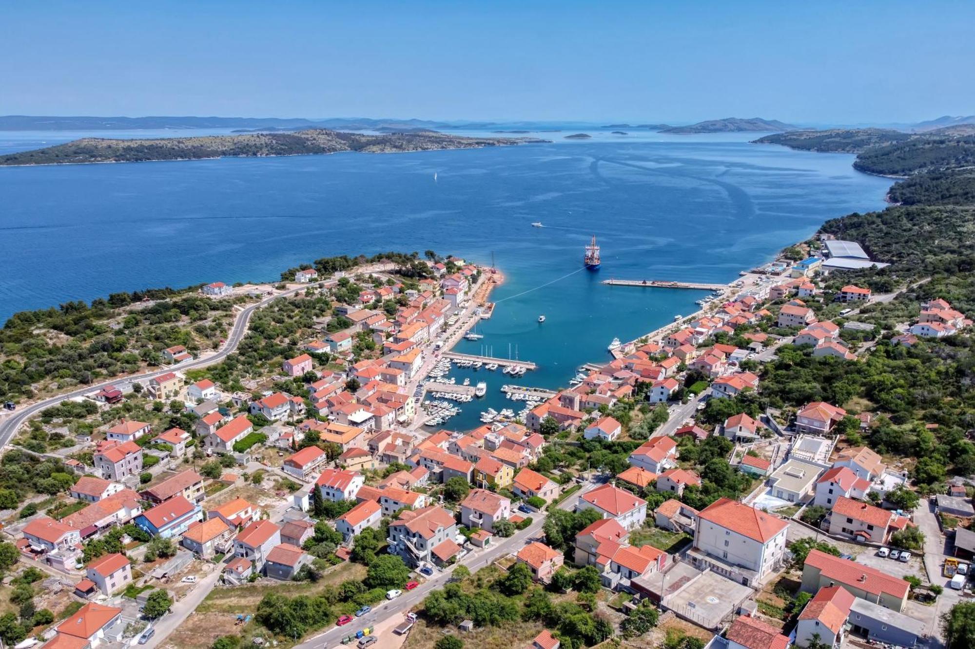 Apartments With A Parking Space Sali, Dugi Otok - 8136 Dış mekan fotoğraf